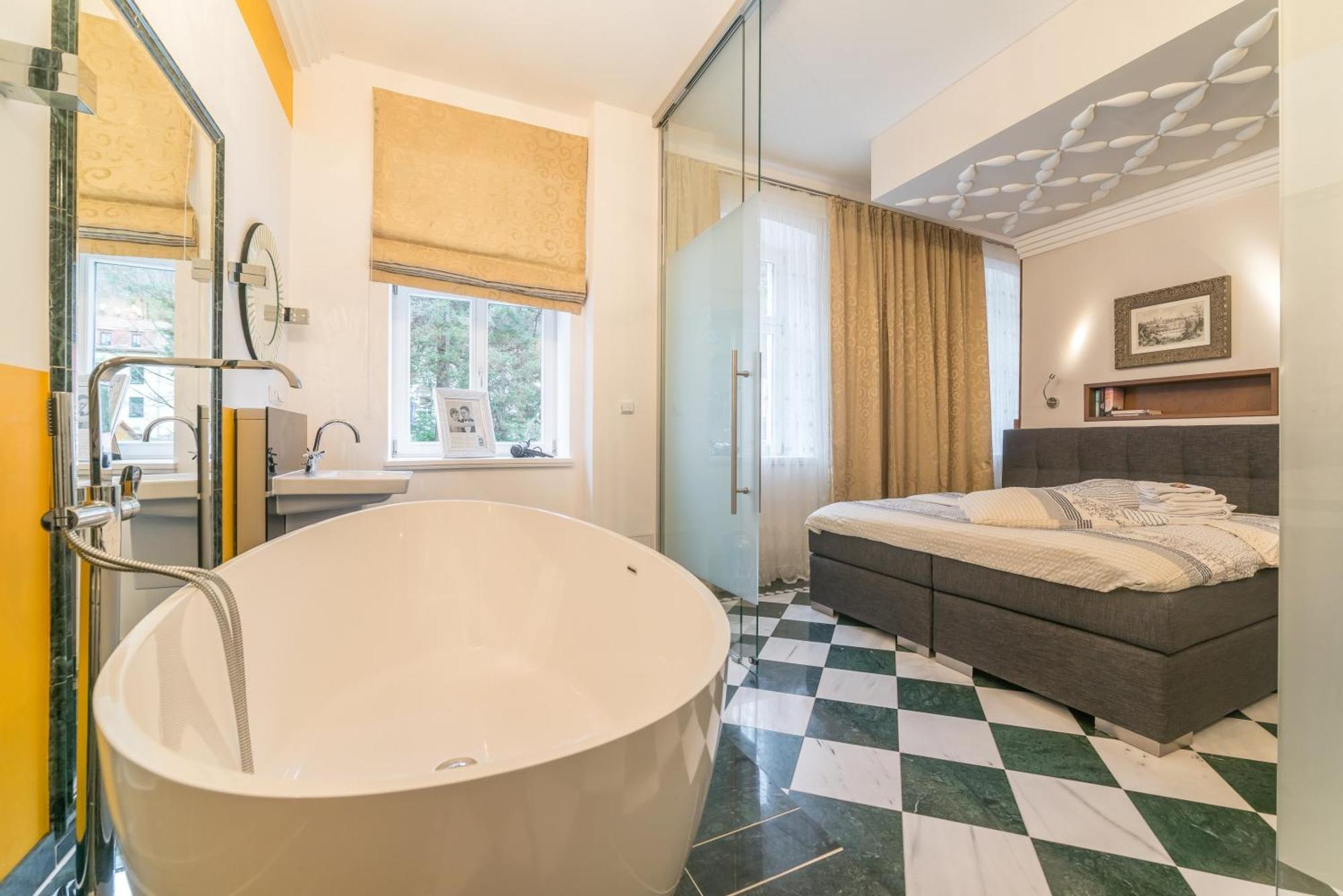 Charming Apartment With Terrace In Bad Schandau 55 Sqm Parking Exteriér fotografie